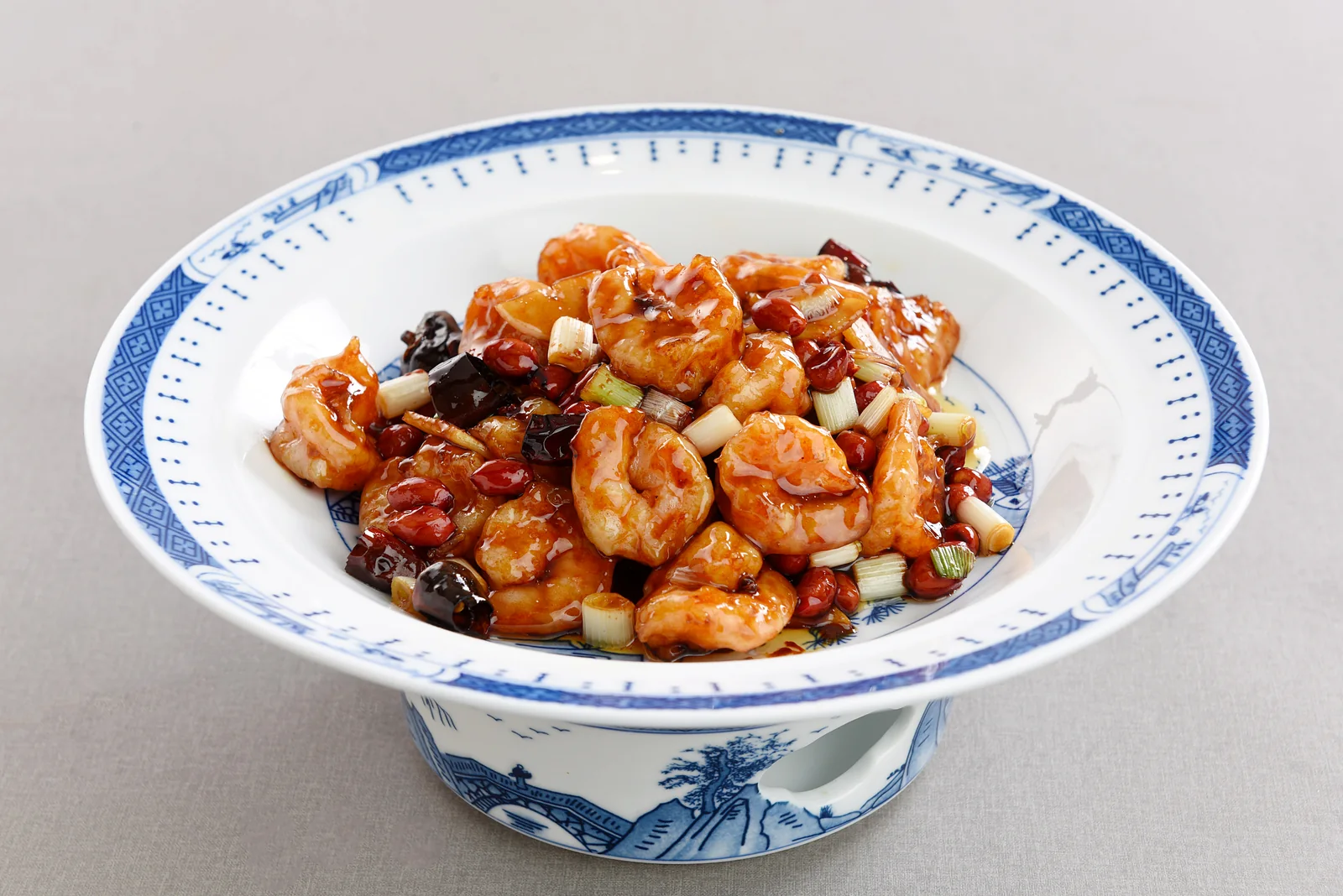 Kung Pao prawns with peanuts, scallion and dried chilli